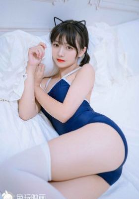 纤纤影院在线观看