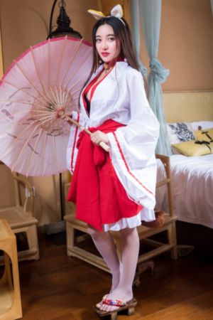 笼中女囚在线