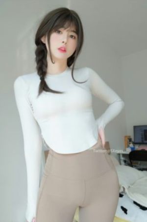 娇妻丁子裤公交车被在线观看