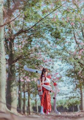 依雯妮妮